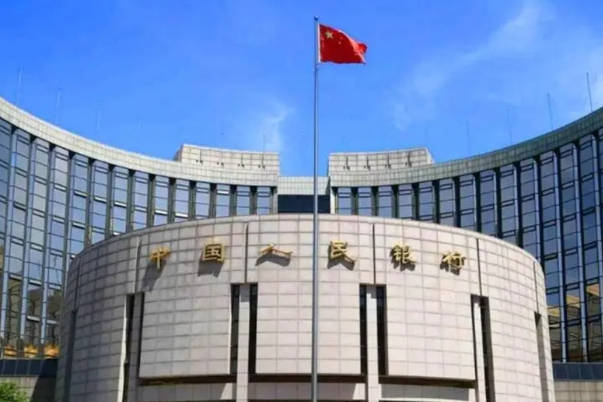 【立方债市通】新乡国资集团组建承销商库/交易商协会：拓宽转型债券发行人范围/机构建议关注这类城投债