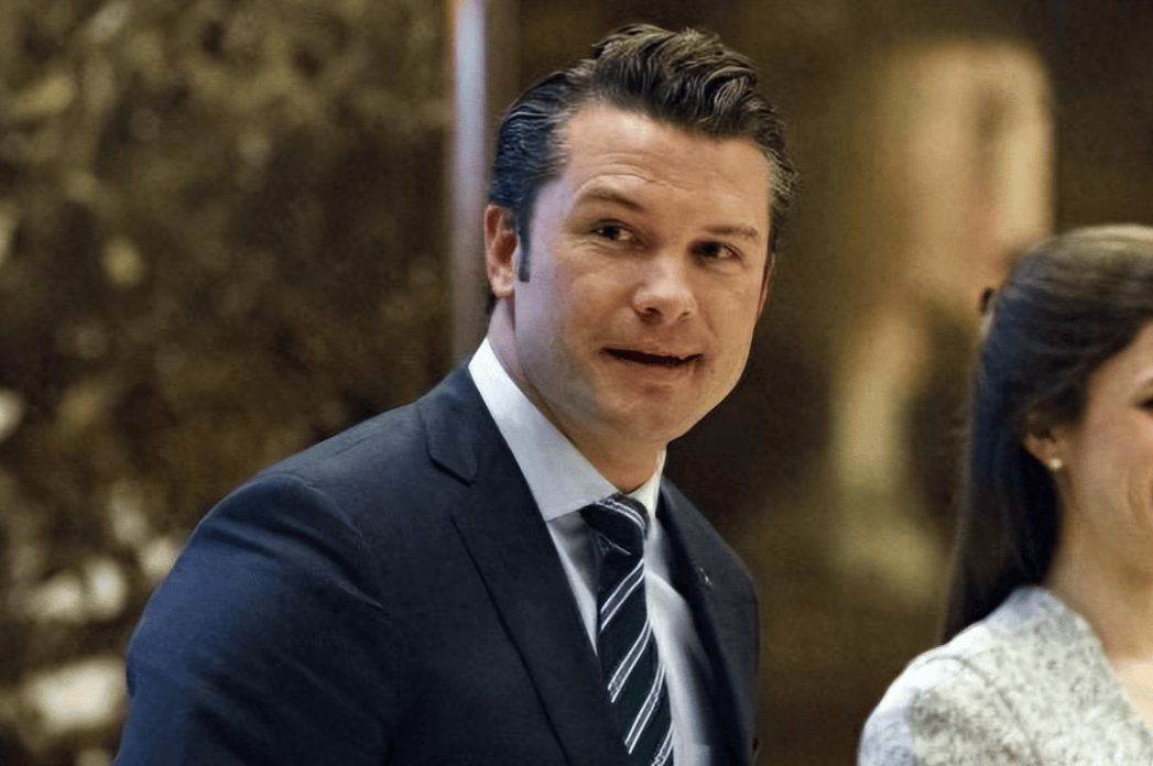 美军一把手换人，对华释放拒战信号，中美军事谈判后，国防部递出一句话