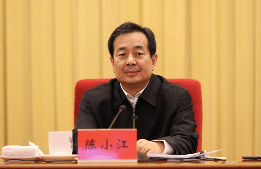 陈小江任新疆维吾尔自治区党委书记，曾有16年媒体工作经验