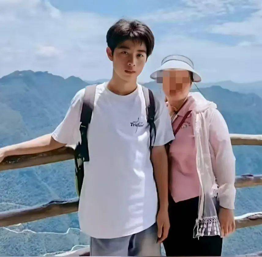 19岁高考生找暑假工被骗至缅甸,母亲:凌晨拨通儿子电话,口音奇怪的陌生人接听