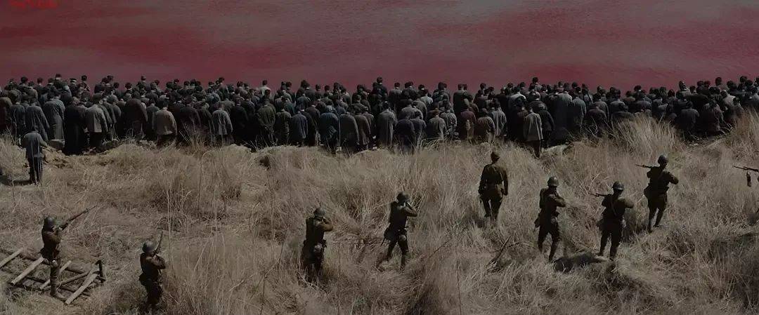 豆瓣评分8.6、预估票房30亿+,题材严肃的《南京照相馆》凭啥引发全民共振?