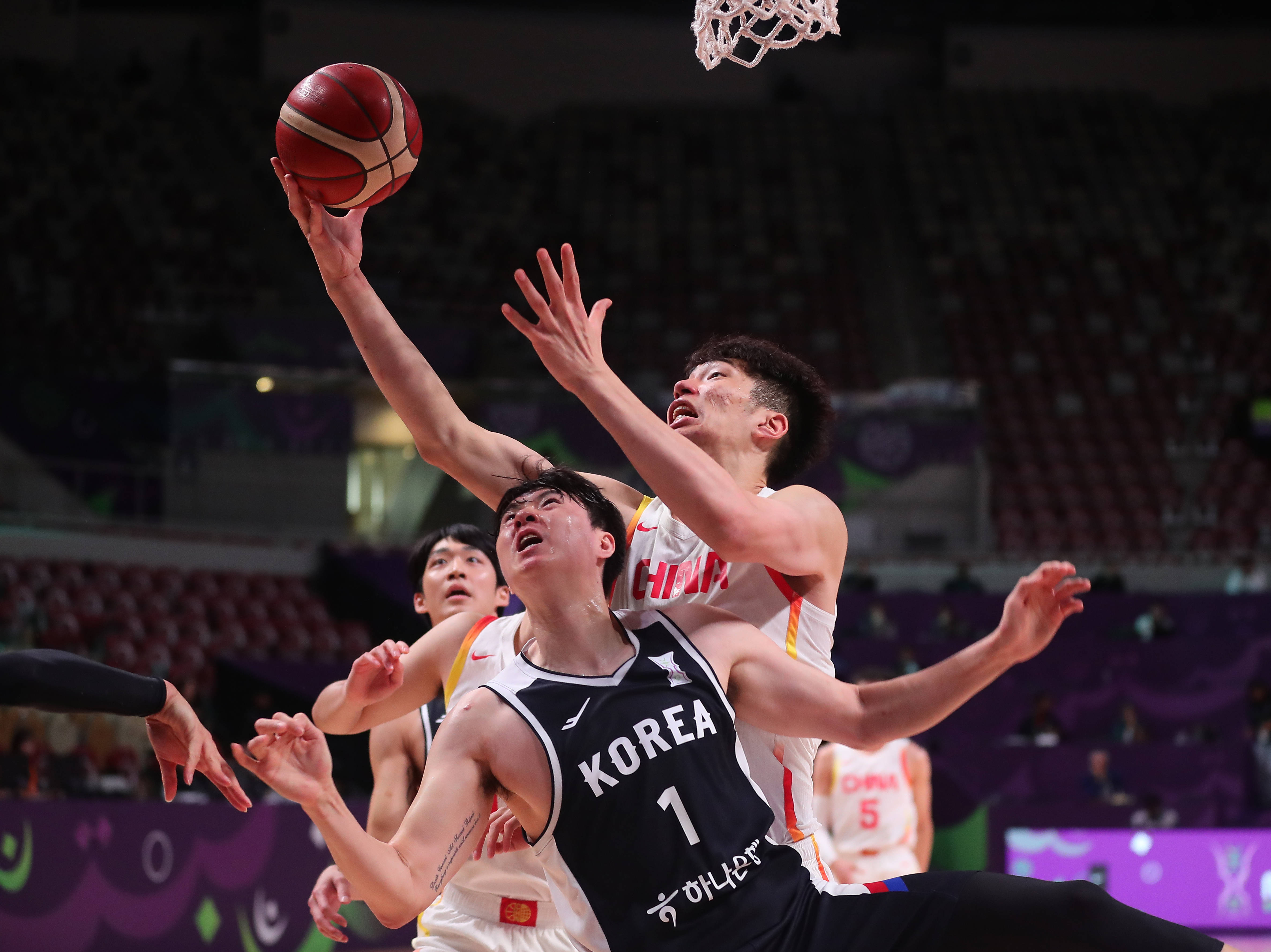 （体育）篮球——国际篮联亚洲杯：中国队对阵韩国队