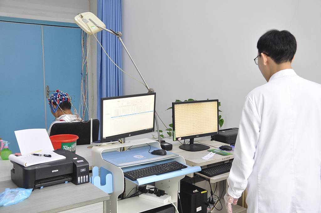 男子捅死拒绝他搭讪的女生,精神病不是免死金牌