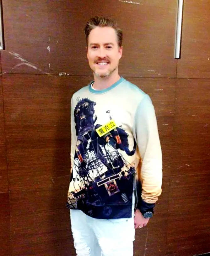 曝夏克立传不雅照给出轨对象 前经纪人:不方便对个人行为作出回应