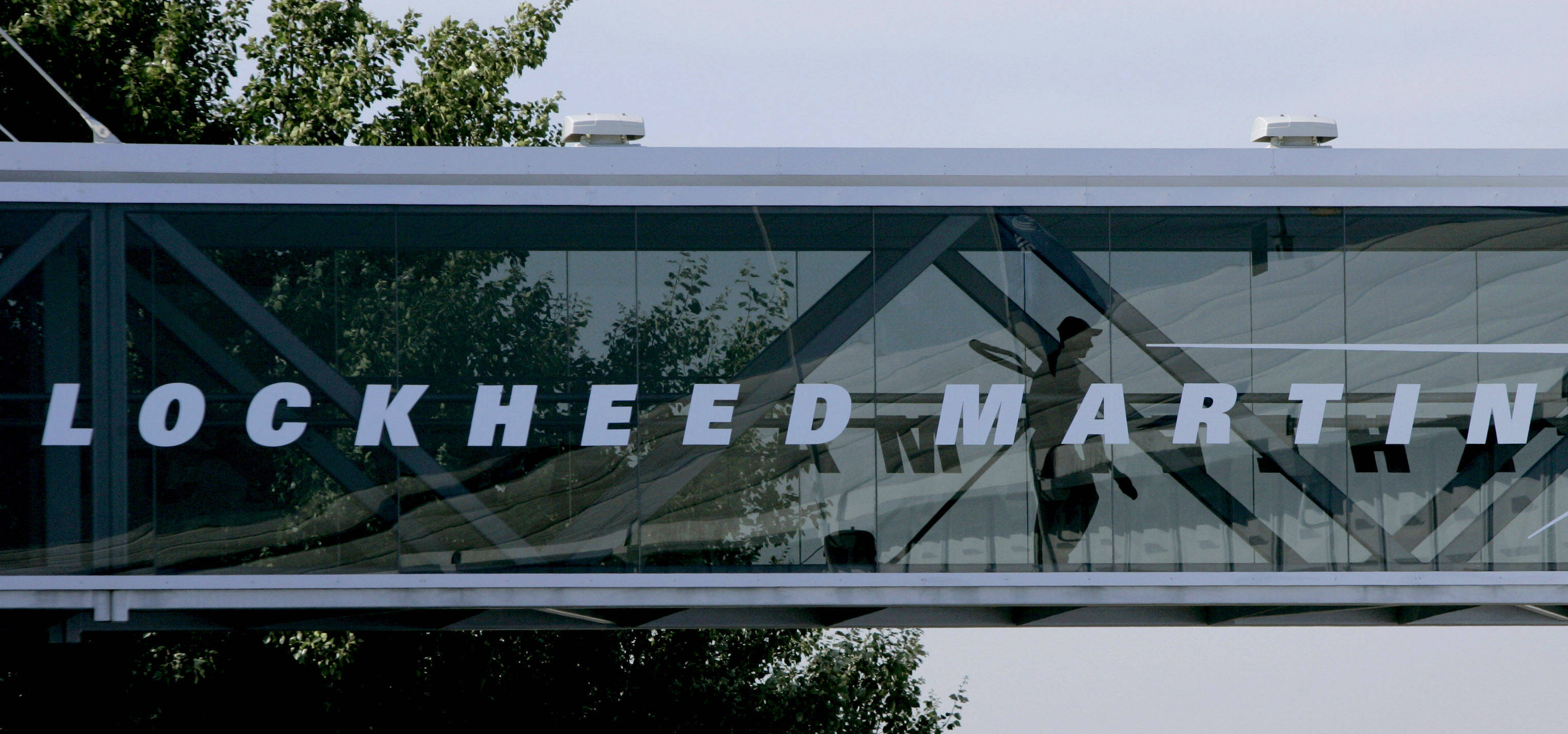 日媒:武器需求激增拉动全球军工业发展