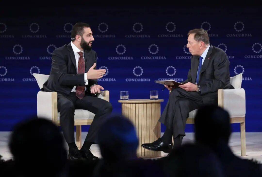 美国迎来一位最特殊客人,世界哭笑不得