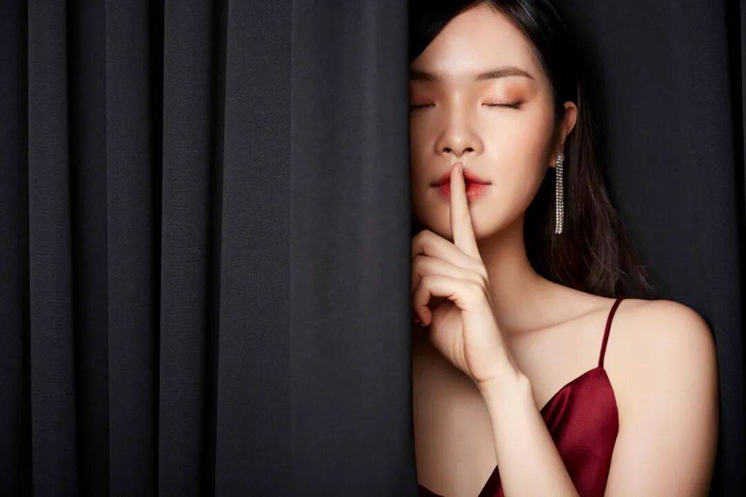 女性私处整形调查：400亿背后的乱象