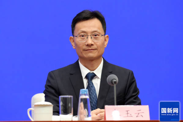 【立方早知道】千亿医疗器械龙头拟赴港上市/稀土龙头,集体预增/一基金拟减持天力锂能3%股份